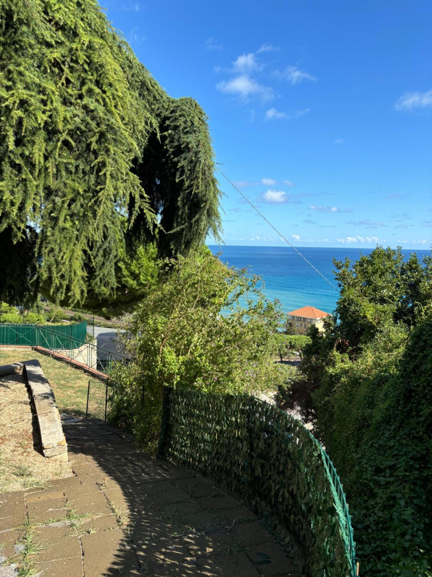 דירות ונטימיגליה Il Giardino Del Mare מראה חיצוני תמונה