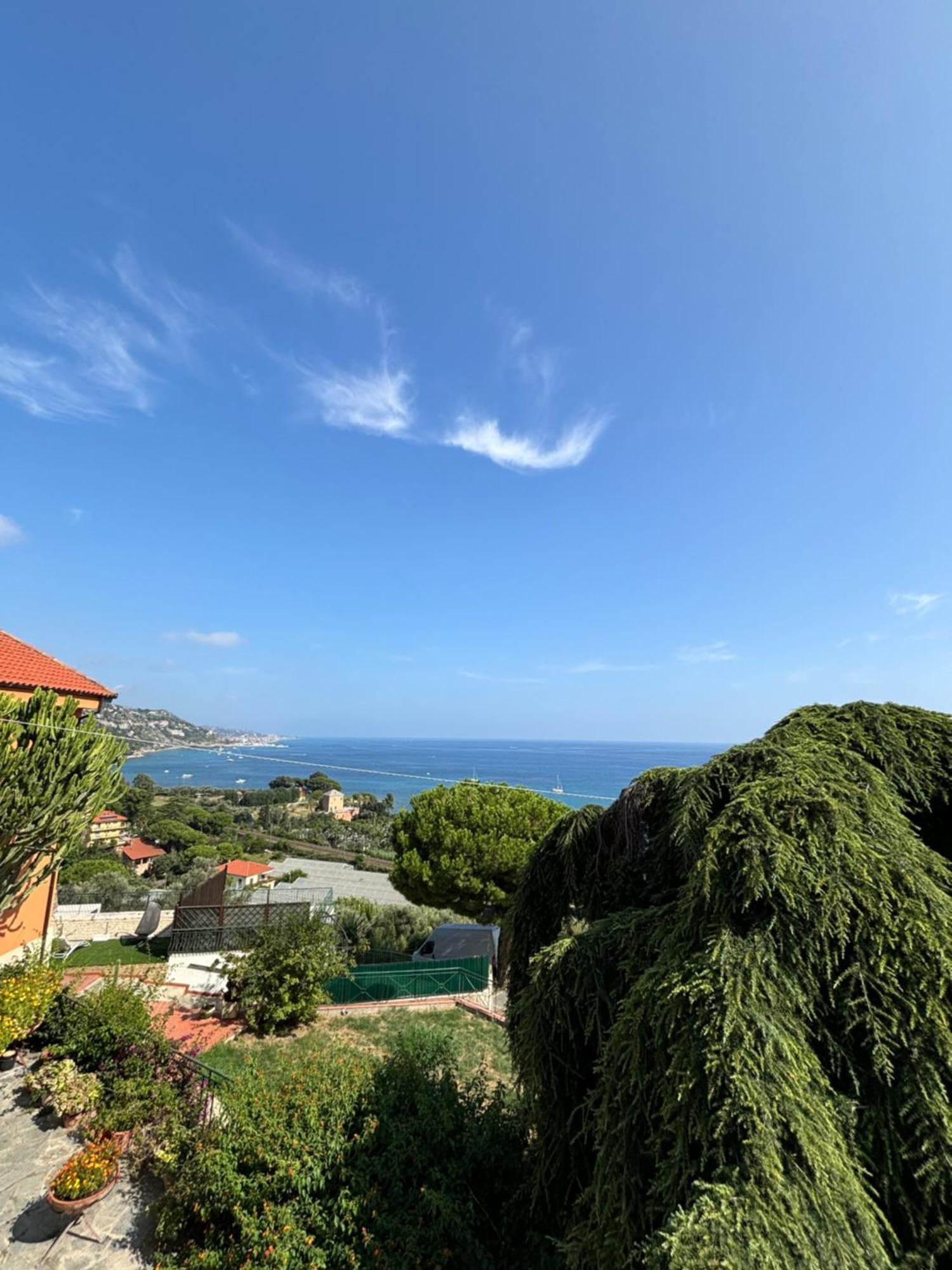 דירות ונטימיגליה Il Giardino Del Mare מראה חיצוני תמונה